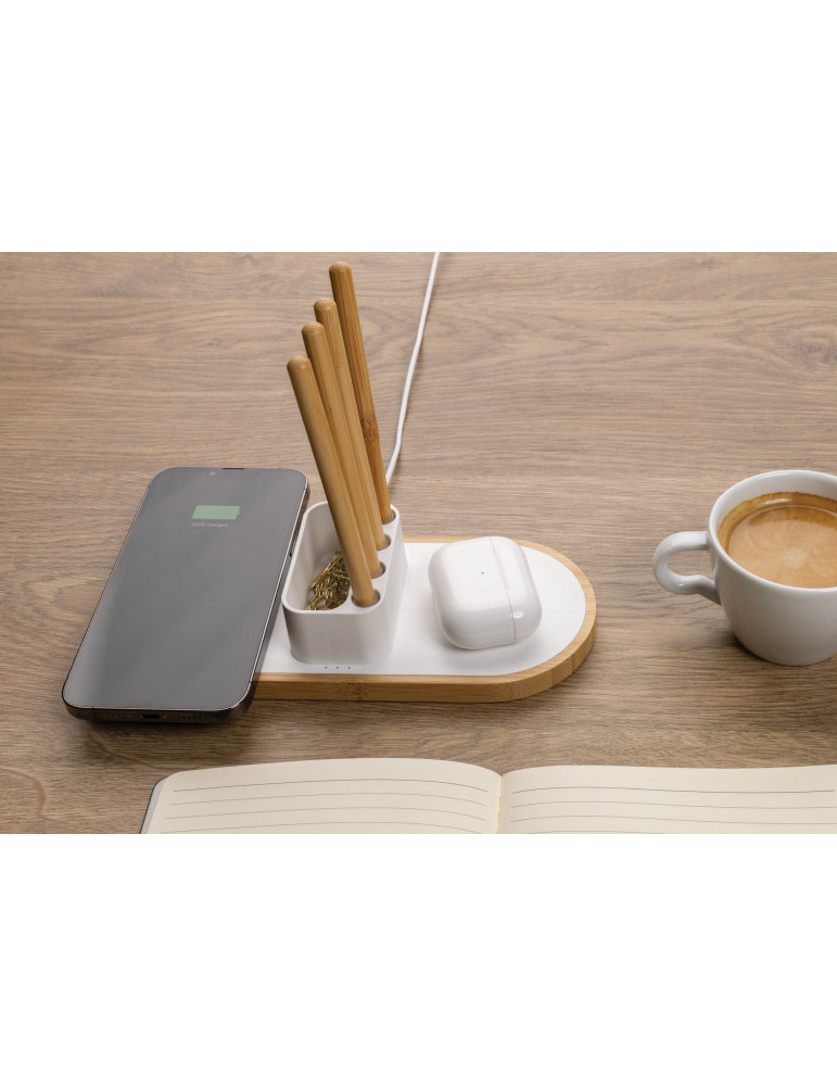Chargeur 10W en plastique recyclé RCS et bambou Ontario personnalisable
