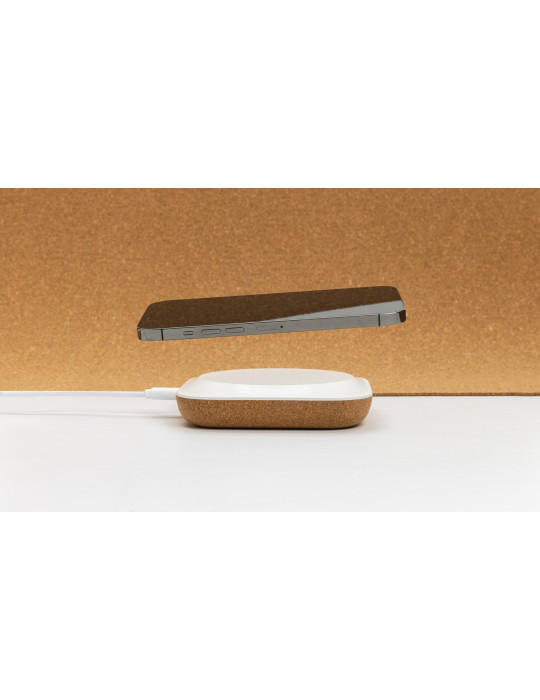 Chargeur 10W en plastique recyclé RCS et liège Oregon personnalisable