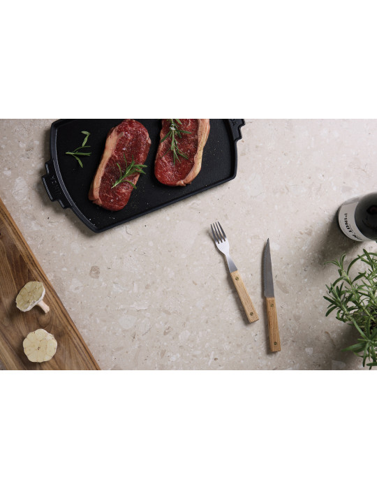 Set de huit couverts Vinga Paso inox et frêne FSC personnalisable