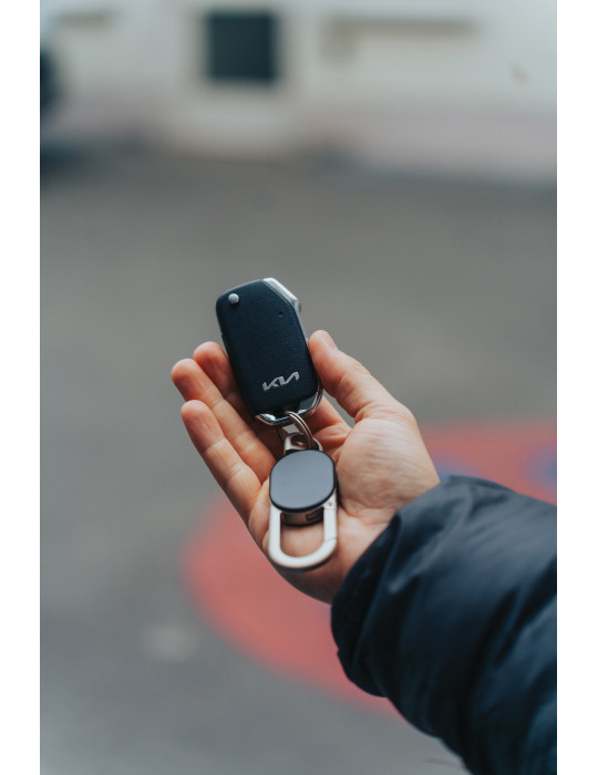 Porte-clés avec géolocalisation et USB C Keyfinder personnalisable