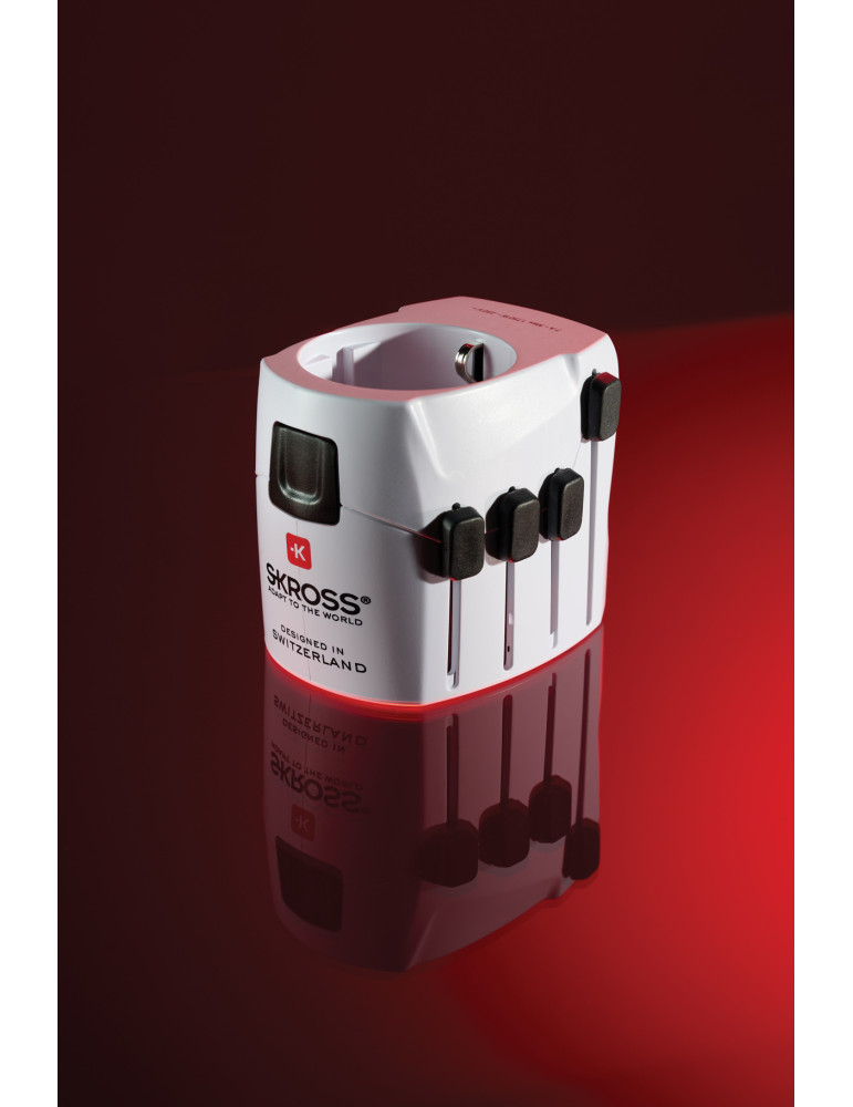 Adaptateur SKROSS PRO universel trois pôles personnalisable