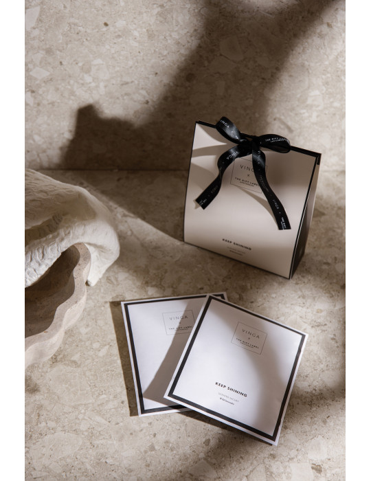 Deux sachets parfumés lavande VINGA x TGL publicitaire