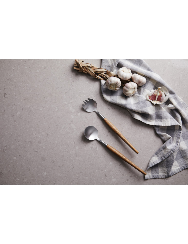 Couverts de service Vinga Retro manches chêne personnalisable