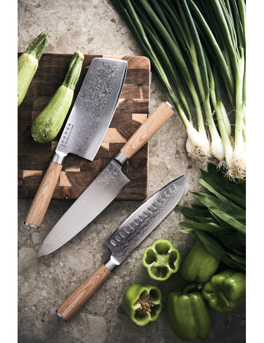 Santoku Vinga Hattasan Damascus noyau VG10 personnalisable