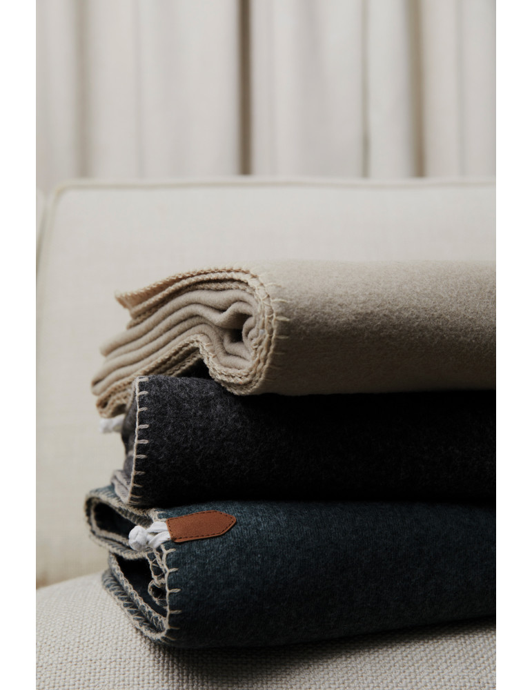 Plaid convertible en poncho Vinga Bilton recyclé personnalisable