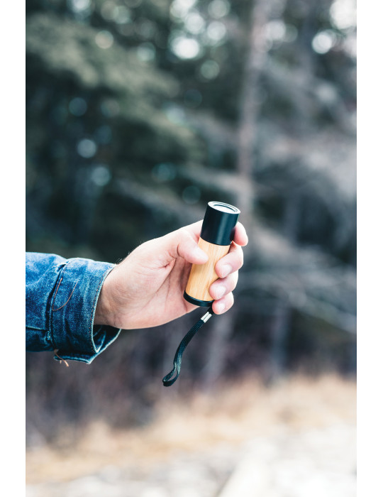 Lampe torche bambou et ABS recyclé RCS personnalisable