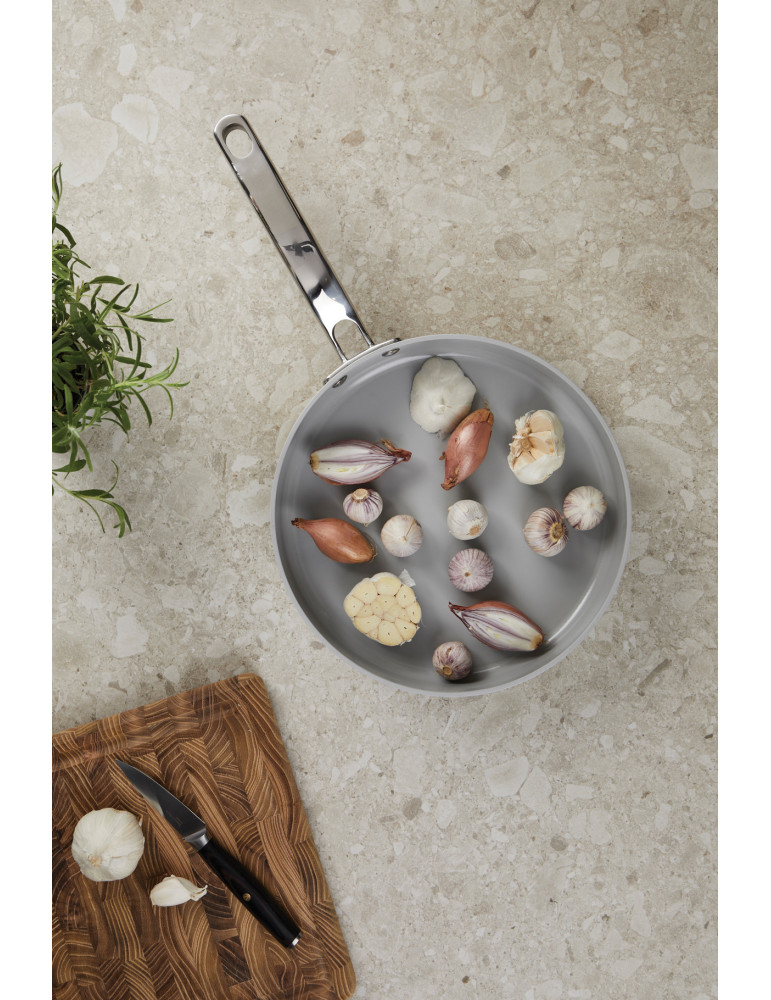 Poêle Vinga Alte 25 cm aluminium recyclé RCS personnalisable