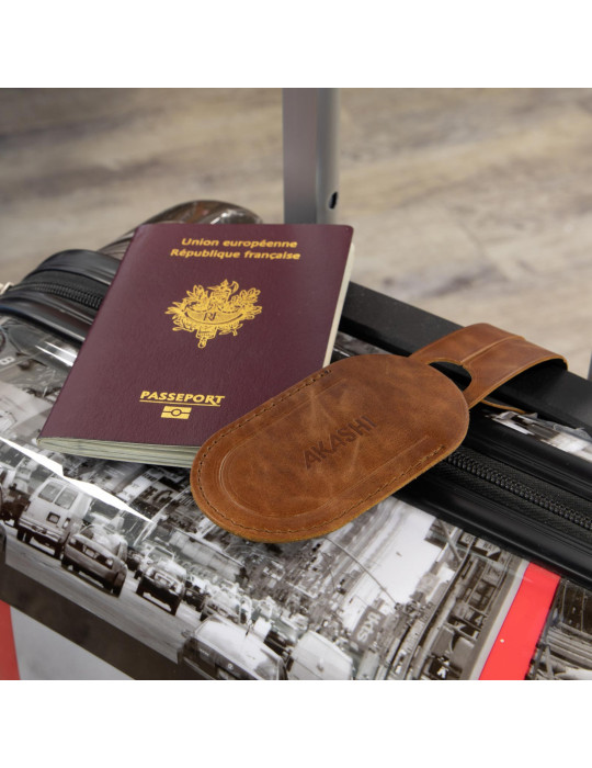 Étiquette bagage en cuir marron foncé personnalisée