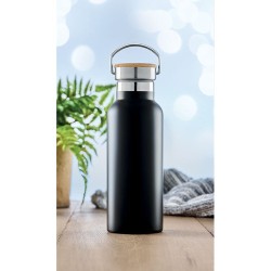 Flacon isotherme double paroi 500 ml personnalisé - HELSINKI Matières : acier inoxydable Couleurs : noir personnalisable avec vo