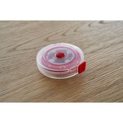 Mètre ruban rétractable en plastique personnalisable pratique - Théo Matières : ABS Couleurs : rouge goodies entreprise design