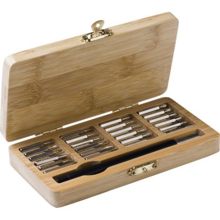 Boîte à outils  dans un étui en bambou Willow Matières : bambou Couleurs : brun personnalisable avec votre logo