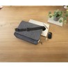 Sacoche  en feutre rPET pour ordinateur Layla Matières : PET recyclé Couleurs : gris foncé goodies entreprise design