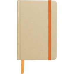 Carnet A6 personnalisé en matériau recyclé  - John Matières : caoutchouc Couleurs : orange goodies publicitaire événementiel