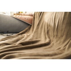 Plaid polaire en flanelle personnalisable 120x150 cm Sean Matières : polyester Couleurs : beige objet promotionnel éco-responsab