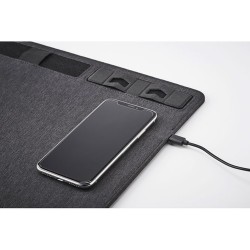 Tapis de souris  RPET avec chargeur sans fil personnalisé - SUPERPAD Matières : PET recyclé Couleurs : pierre marquage laser ult