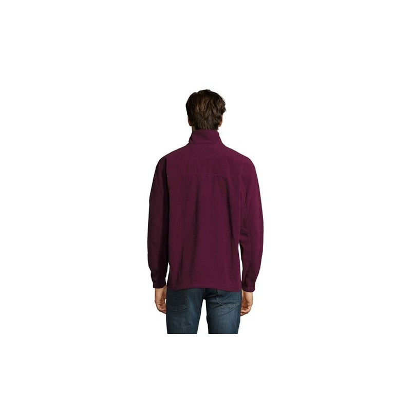Veste Zippée Micropolaire Personnalisée pour Homme NORTH Matières : PET Taille textile : M Couleurs : bordeaux cadeau client ori