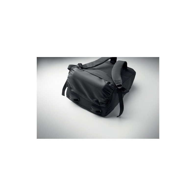 Sac à dos  en RPET 600D personnalisable pas cher - DALVIK Matières : PET recyclé Couleurs : noir objet promotionnel éco-responsa