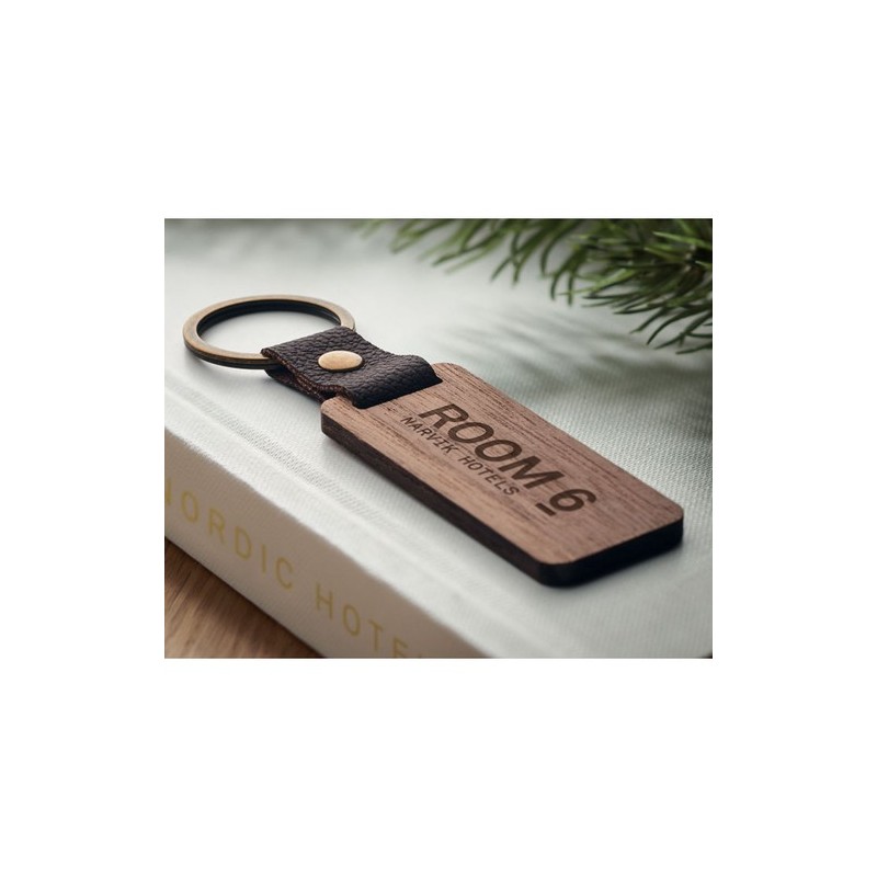 Porte-clés s en noyer et PU personnalisés - NAWKEY Matières : bois Couleurs : bois goodies publicitaire événementiel