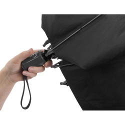 Parapluie pliable personnalisé indispensable pas cher Kayson Matières : pongée Couleurs : bleu goodies entreprise design