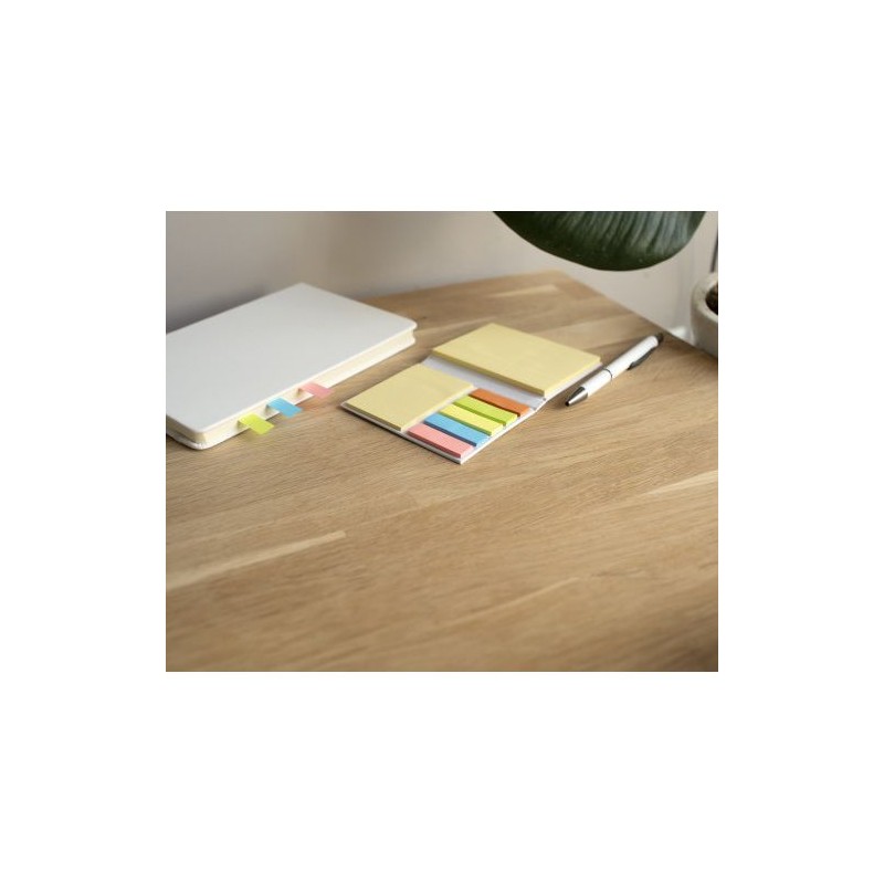 Etui pratique et coloré avec papier repositionnable Duke Matières : carton Couleurs : bleu objet promo petit budget