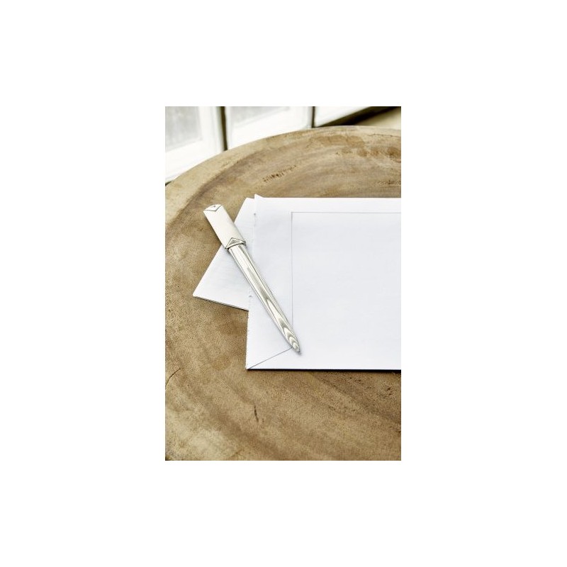 Ouvre-lettre en métal Alenna - Élégance au Bureau